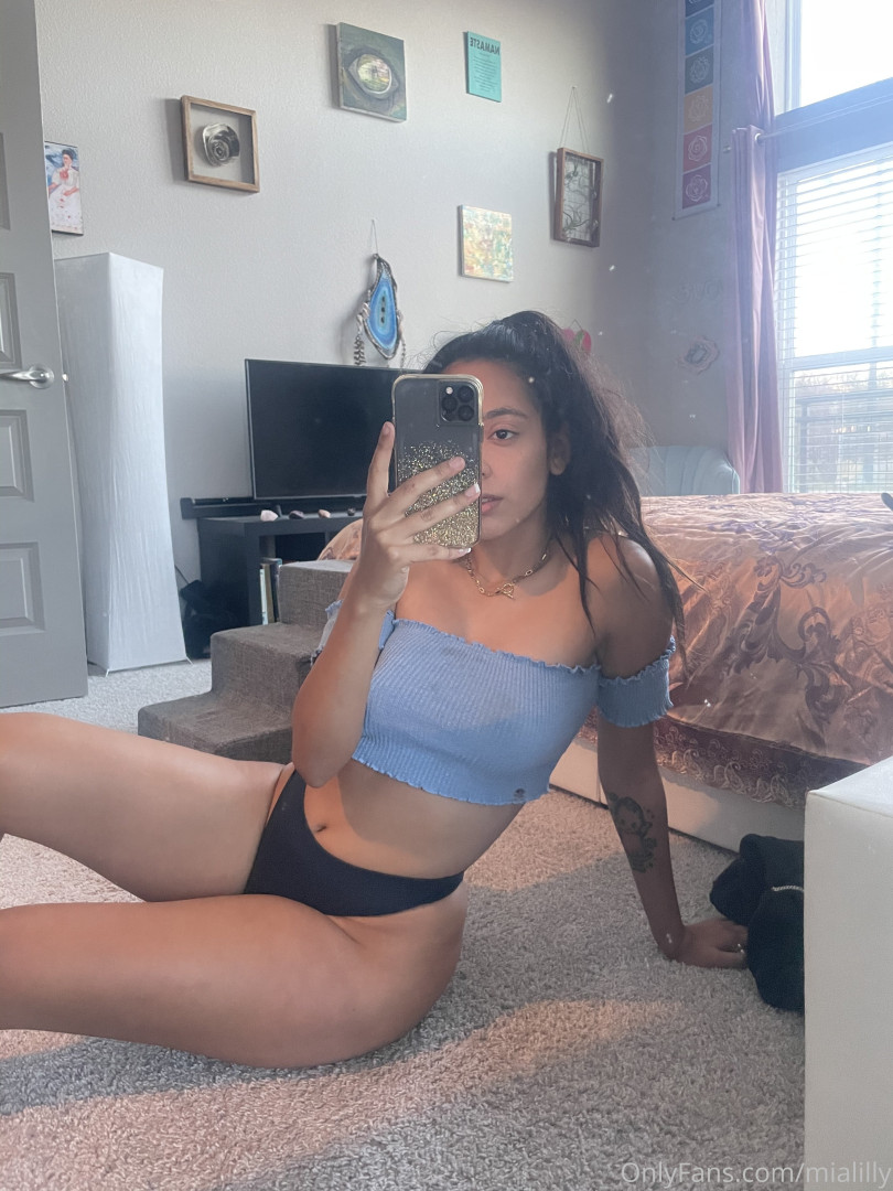 Photo by mialilly published on October 16,2023 03:08:16 - BestThots