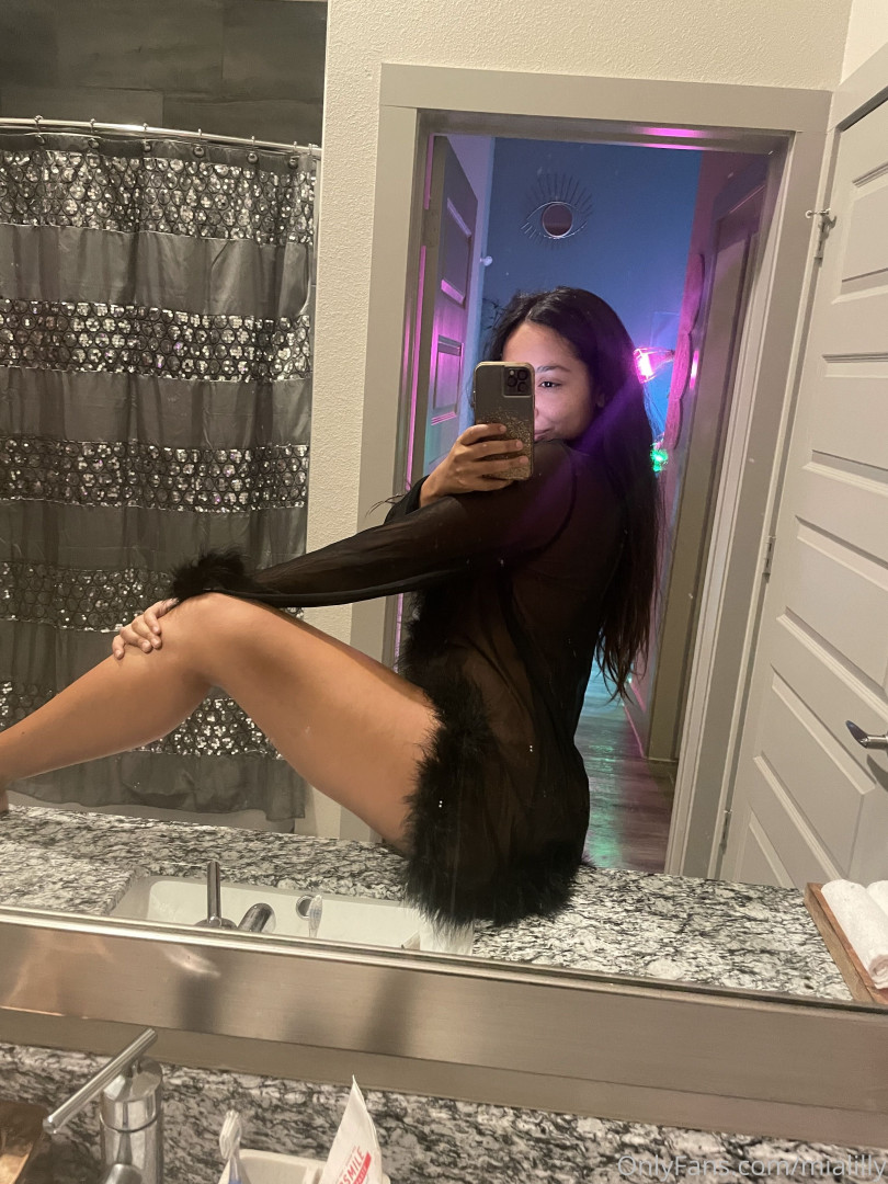 Photo by mialilly published on October 16,2023 03:11:19 - BestThots