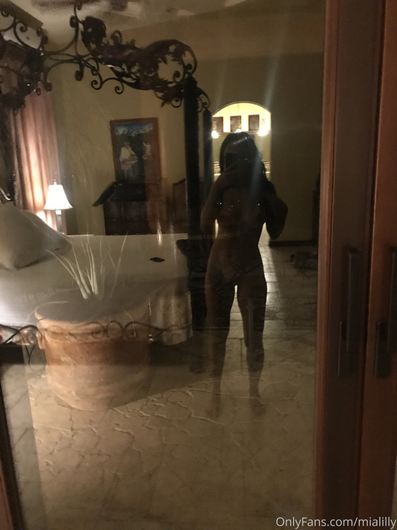 Photo by mialilly published on October 16,2023 03:22:48 - BestThots