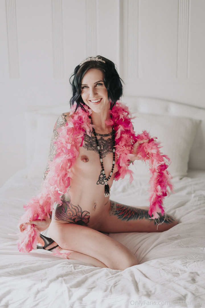 Photo by ellabarnett published on January 15,2024 11:23:10 - BestThots