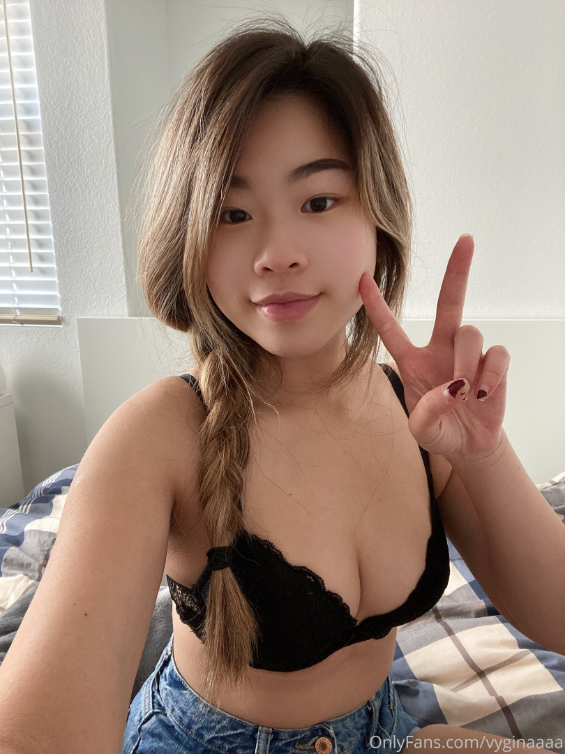 Photo by babiebeezz published on October 16,2023 07:55:14 - BestThots