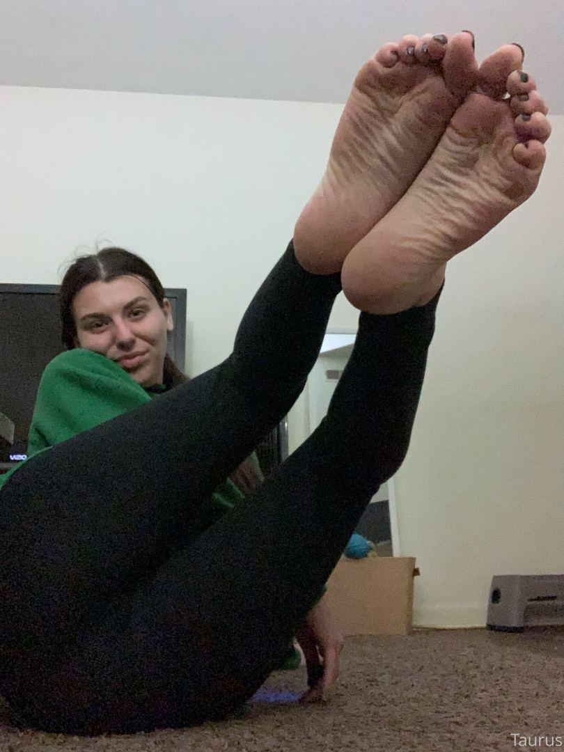 Photo by tastytaurustoes published on October 15,2023 00:02:54 - BestThots