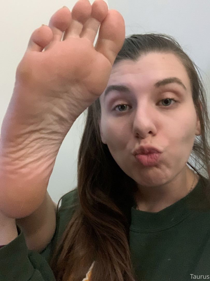 Photo by tastytaurustoes published on October 15,2023 12:45:05 - BestThots