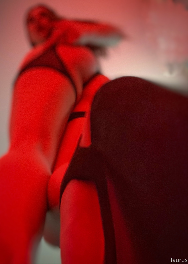 Photo by tastytaurustoes published on October 15,2023 13:21:19 - BestThots