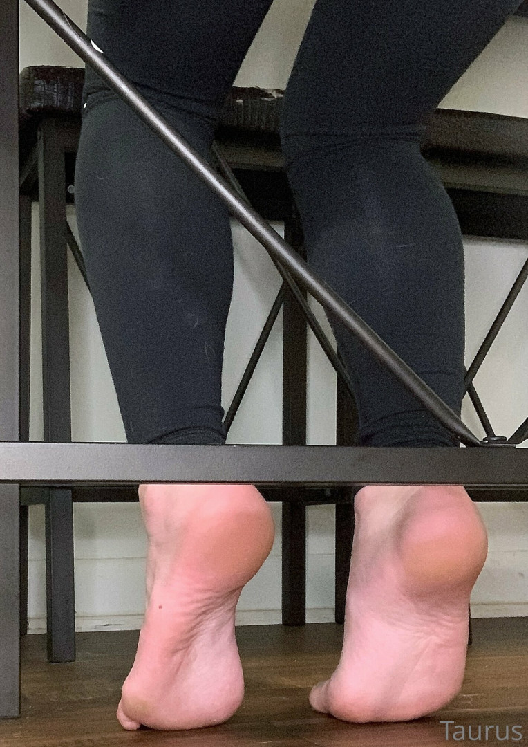 Photo by tastytaurustoes published on October 15,2023 16:15:31 - BestThots