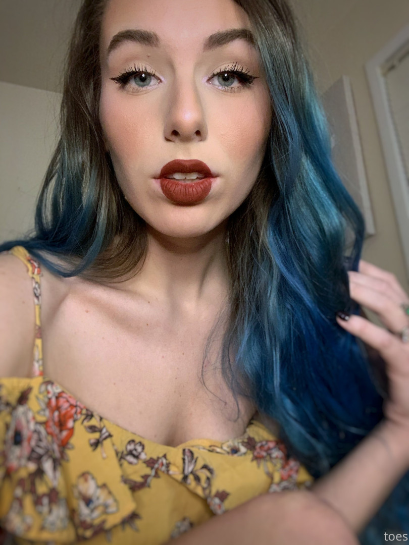 Photo by tastytaurustoes published on October 15,2023 18:10:38 - BestThots