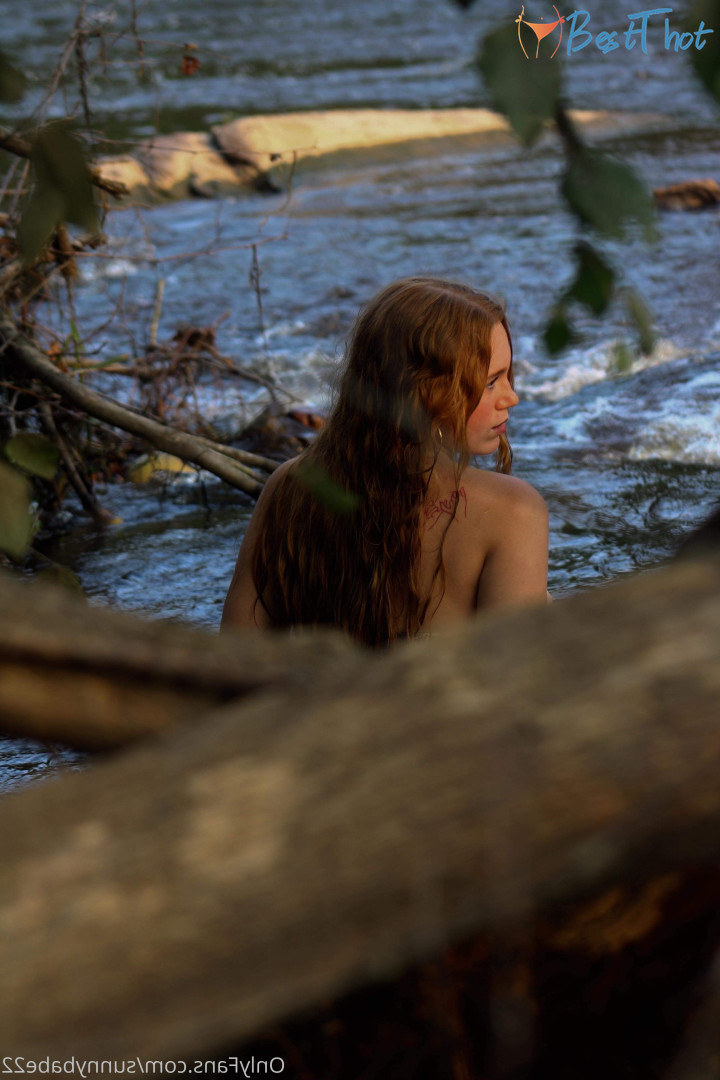 Photo by sunnybabe22 published on December 14,2024 16:02:59 - BestThots