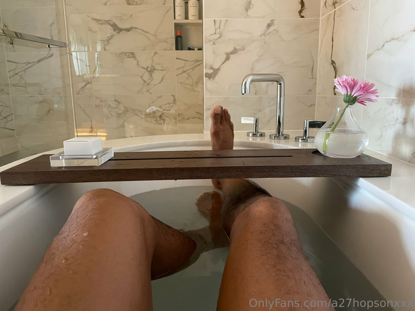 Photo by a27hopsonxxx published on November 19,2023 23:22:18 - BestThots