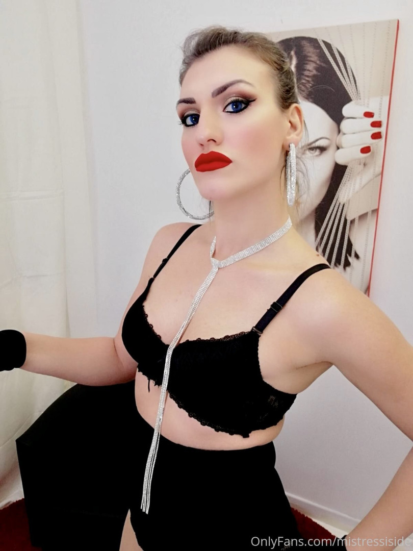 Photo by mistressiside published on June 7,2023 04:16:37 - BestThots