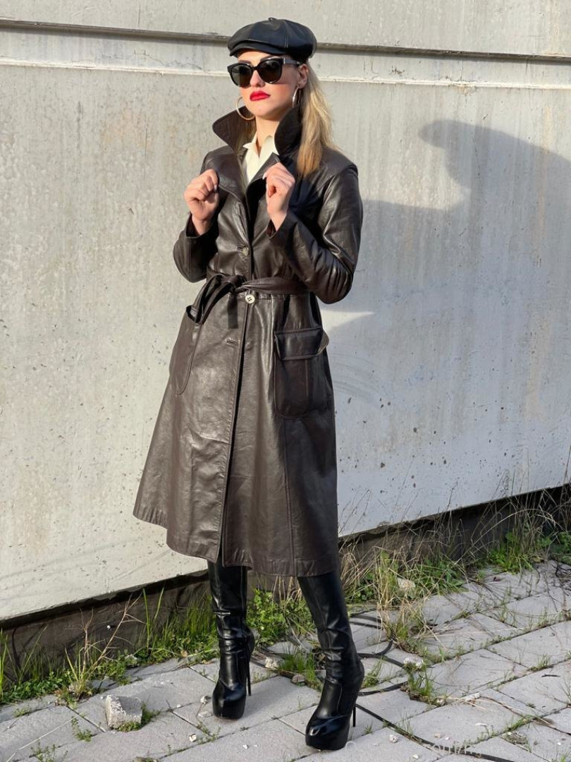 Photo by mistressiside published on June 7,2023 04:17:04 - BestThots