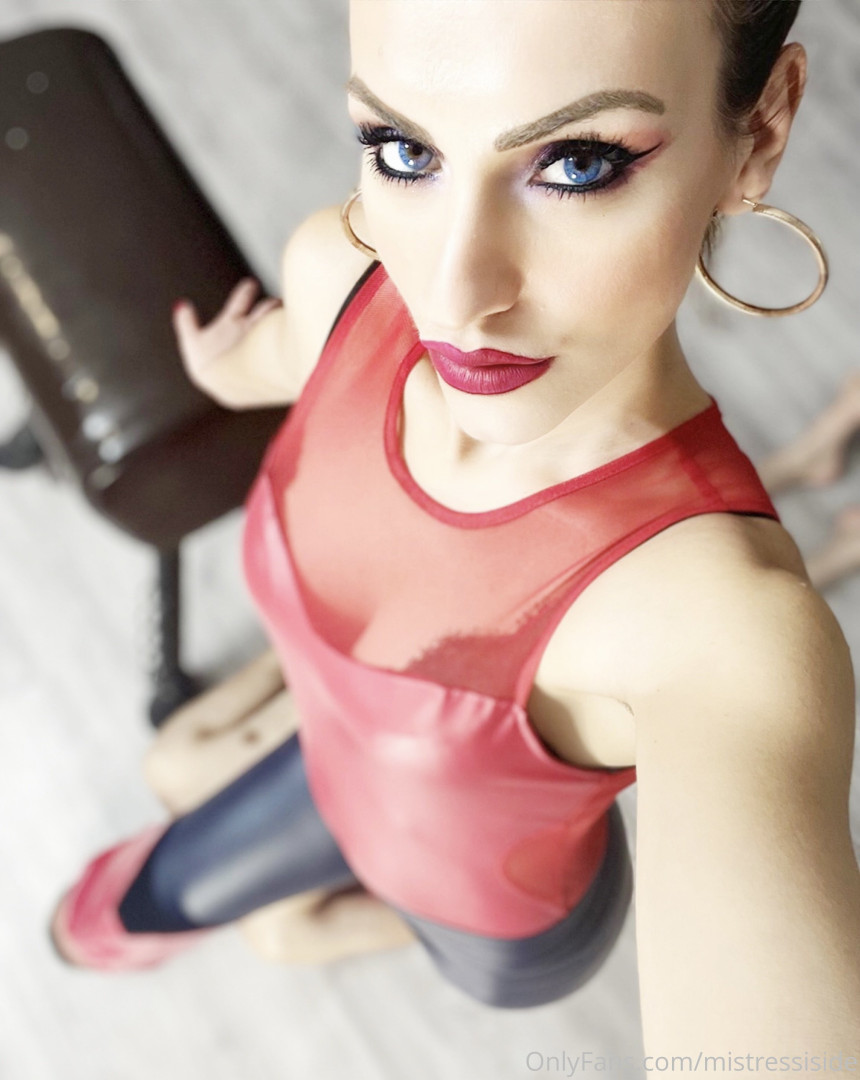 Photo by mistressiside published on June 7,2023 04:21:41 - BestThots