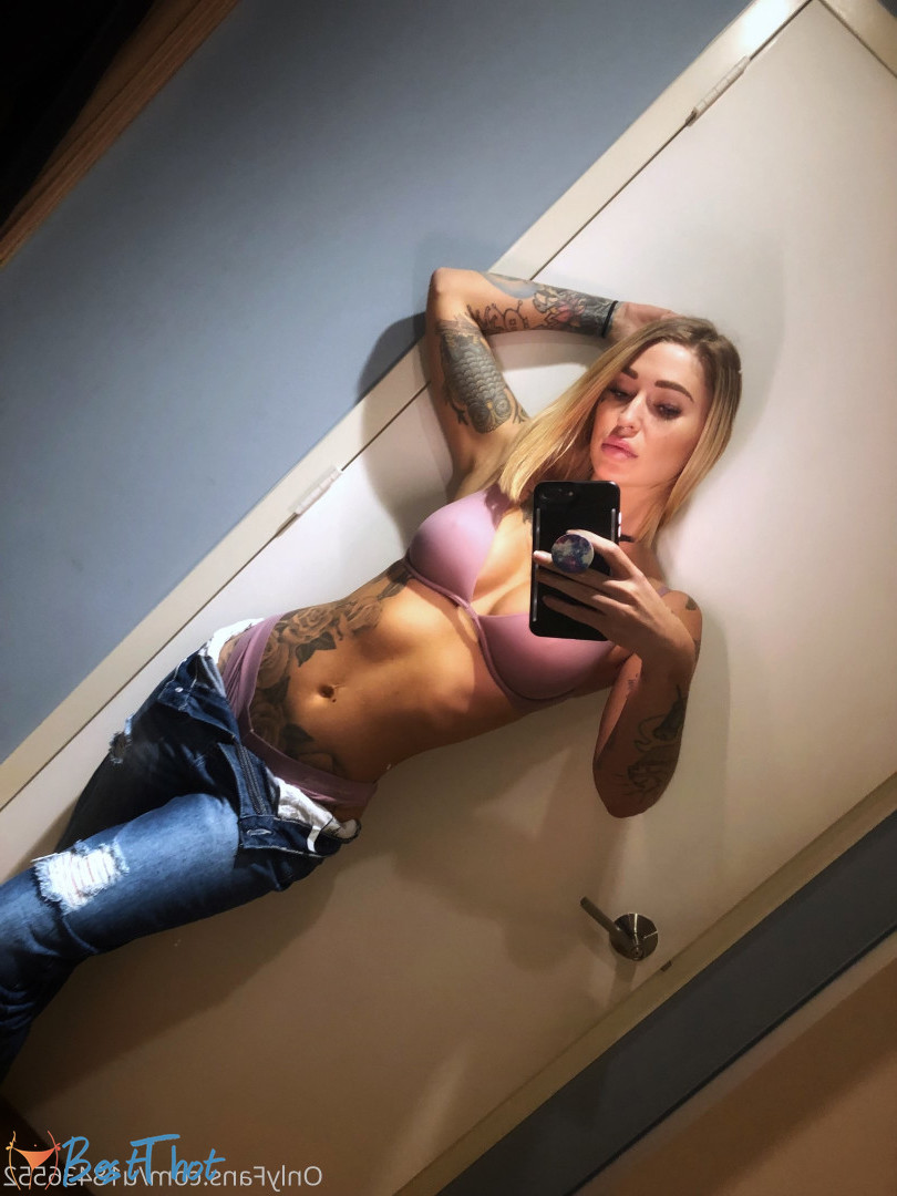 Photo by kleioxxx published on December 15,2024 14:04:22 - BestThots
