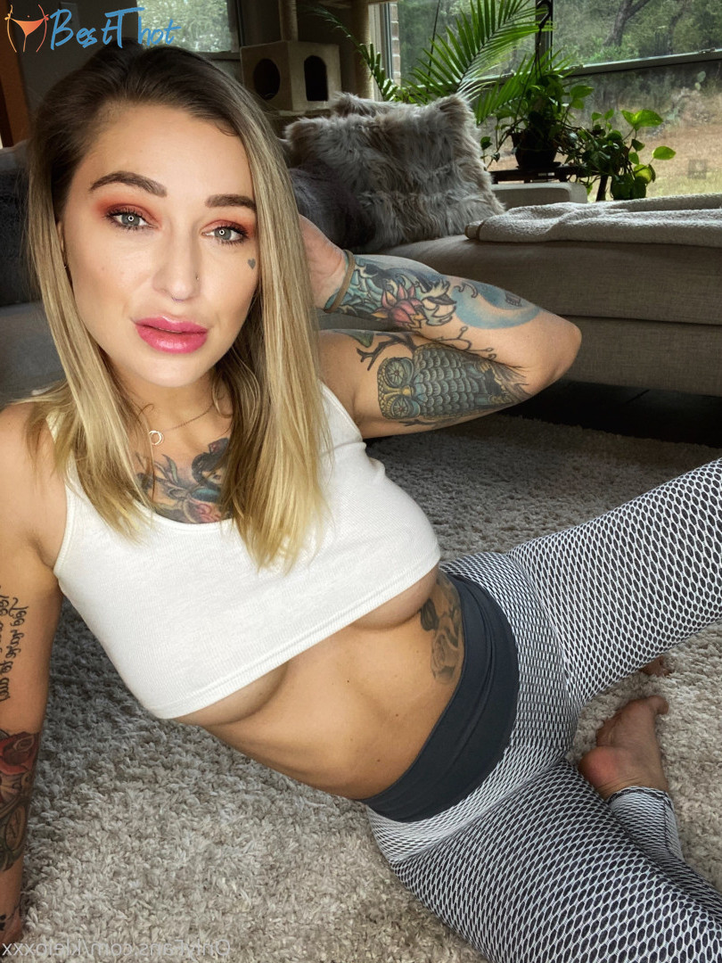 Photo by kleioxxx published on December 15,2024 14:05:04 - BestThots