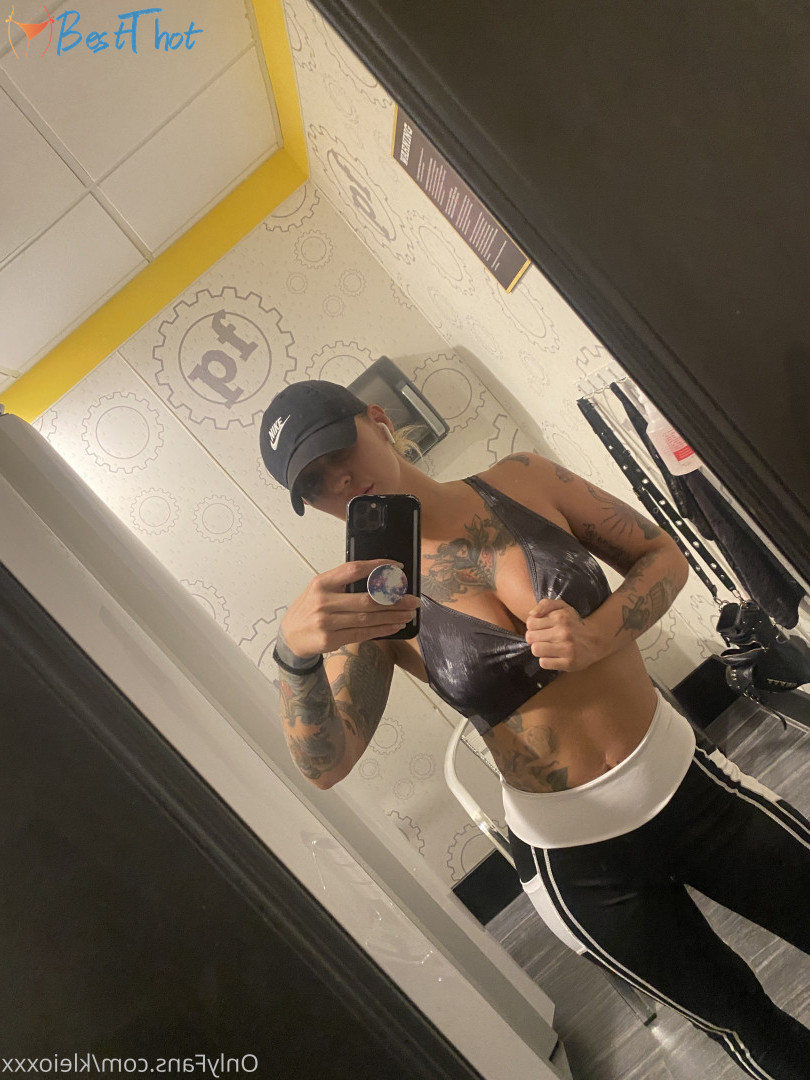 Photo by kleioxxx published on December 15,2024 16:05:23 - BestThots