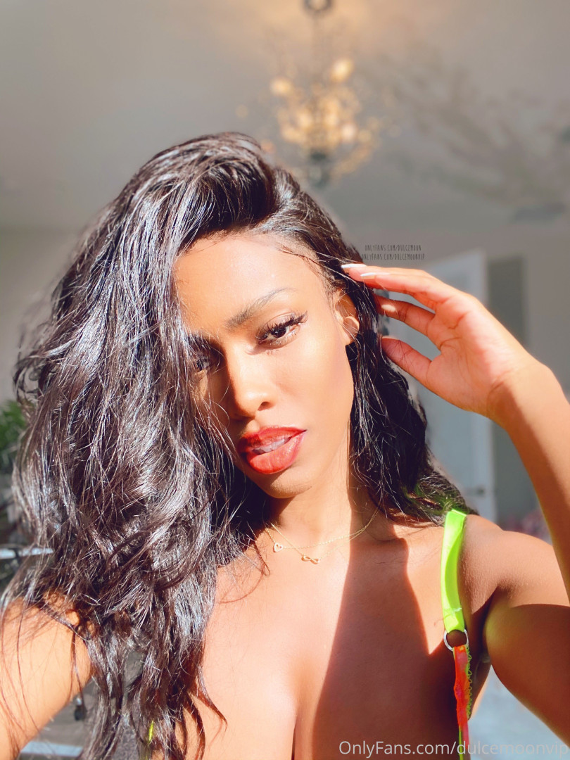 Photo by dulcemoonvip published on October 16,2023 07:22:00 - BestThots