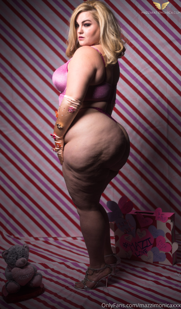 Photo by mazzimonicaxxx published on October 15,2023 23:48:07 - BestThots