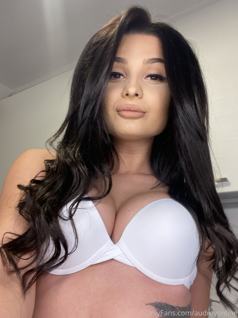 Photo by audreybaddie published on June 29,2023 16:05:21 - BestThots