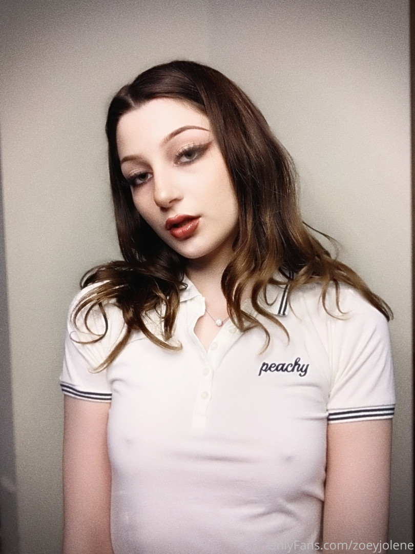 Photo by zoeyjolene published on June 3,2023 09:29:25 - BestThots