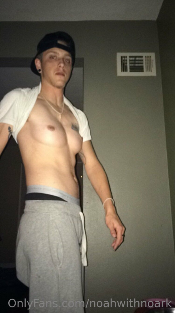 Photo by noahwithnoark published on May 20,2023 01:15:32 - BestThots