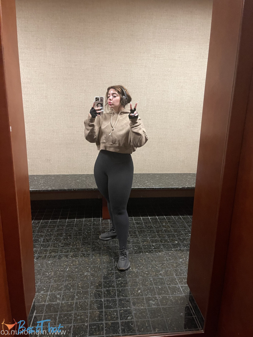 Photo by momokun published on December 10,2024 17:20:19 - BestThots