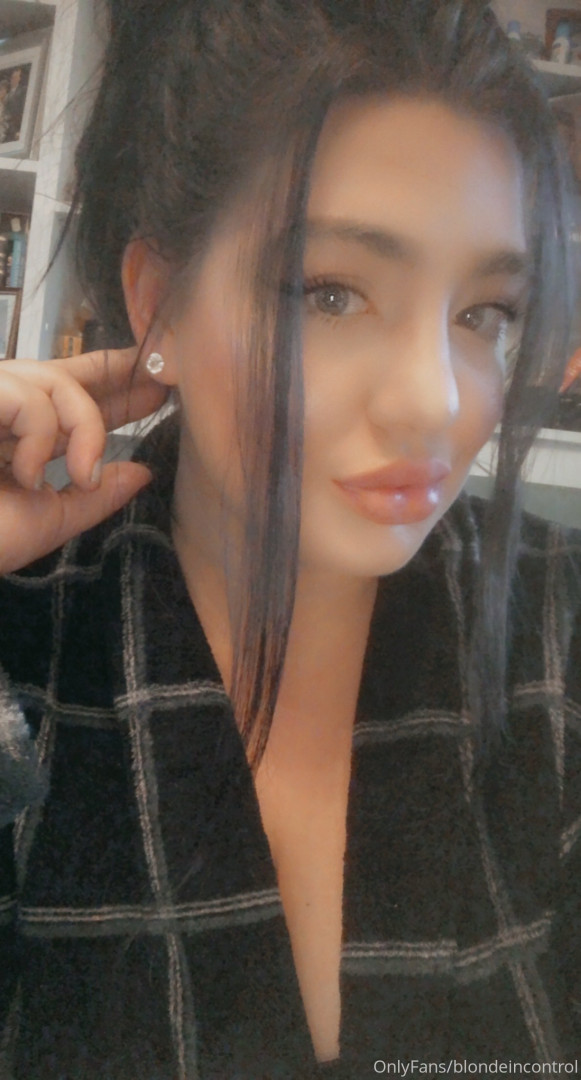 Photo by laylaa-louise published on October 13,2023 20:30:00 - BestThots