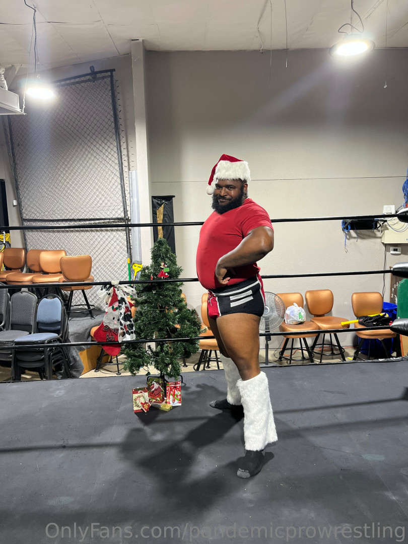 Photo by pandemicprowrestling published on June 25,2023 17:21:11 - BestThots