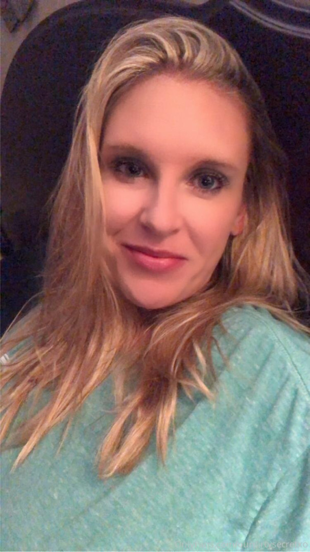 Photo by ourdirtysecretxo published on October 16,2023 17:44:00 - BestThots
