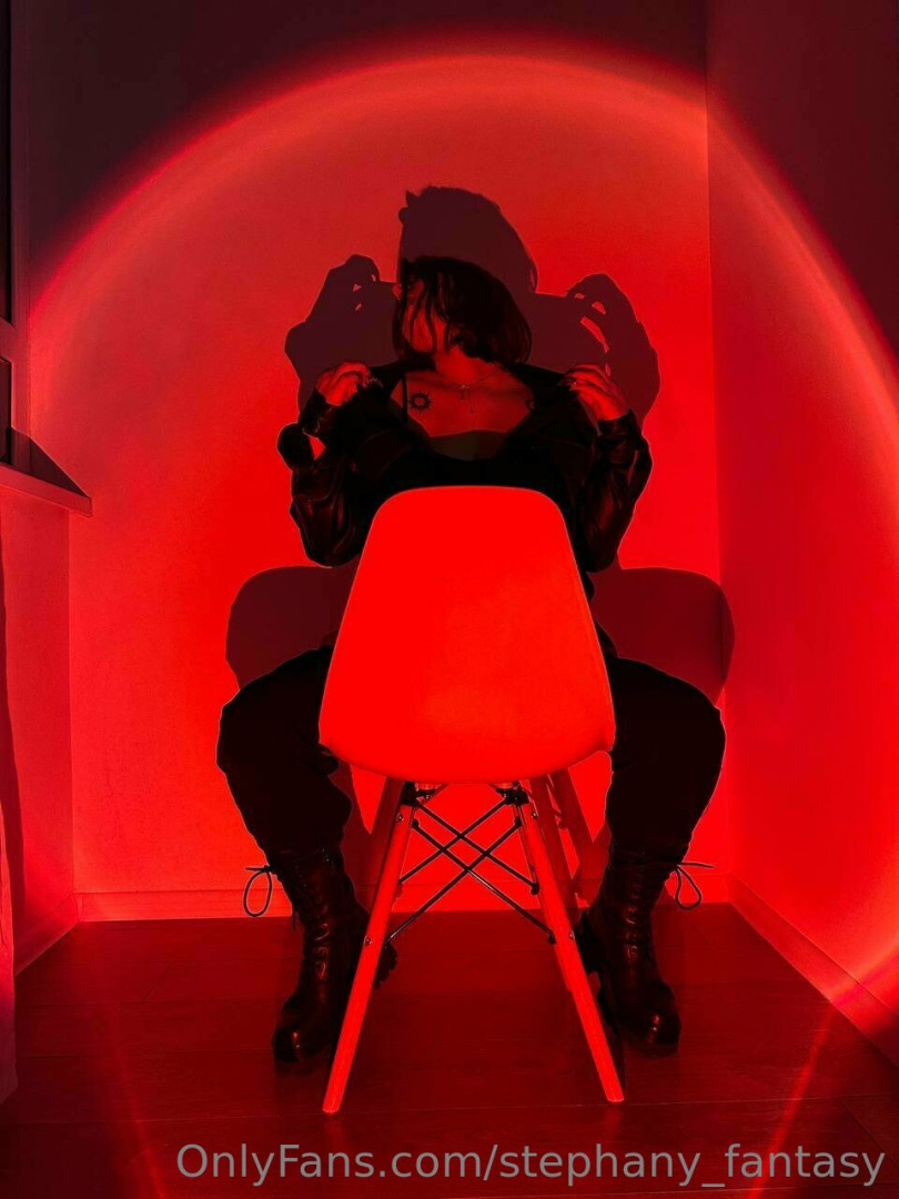 Photo by stephany_fantasy published on May 17,2023 15:13:27 - BestThots