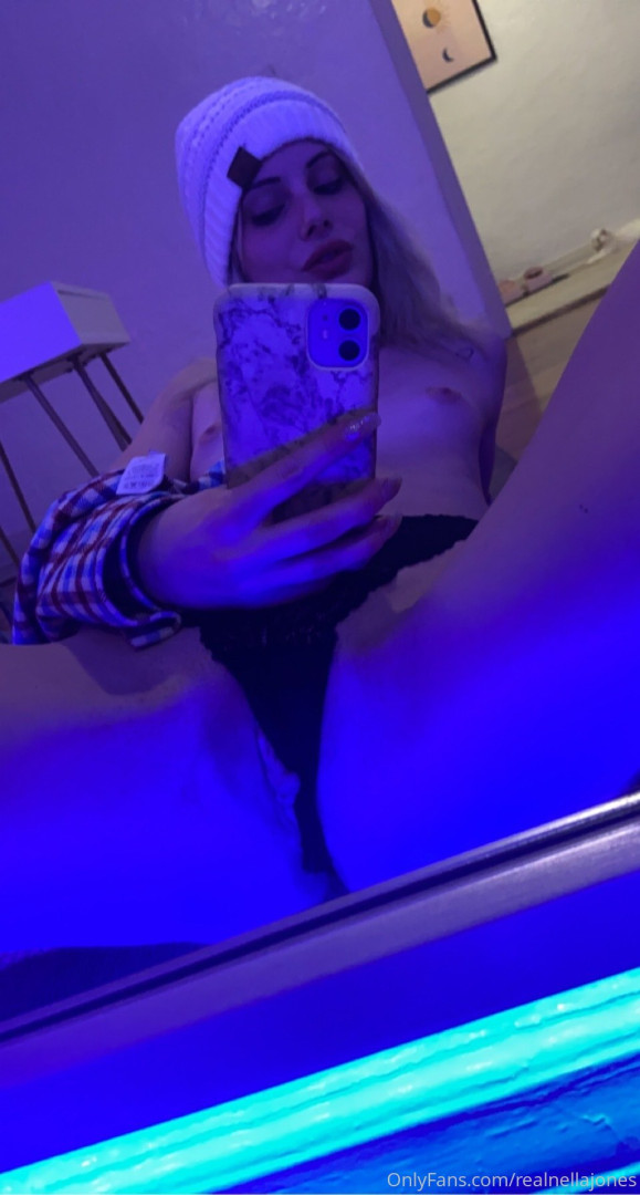 Photo by realnellajones published on October 13,2023 02:31:20 - BestThots