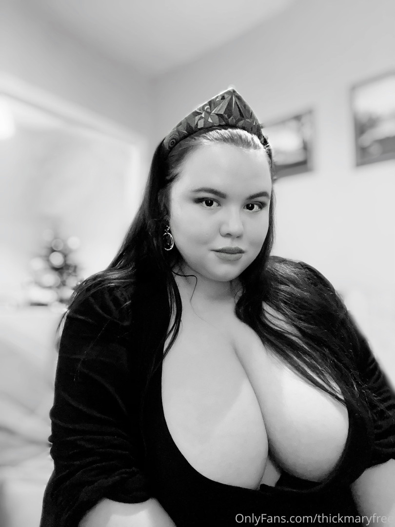 Photo by thickmaryfree published on July 2,2023 03:43:07 - BestThots