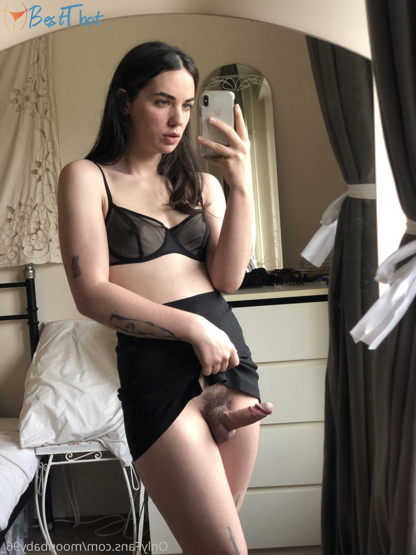 Photo by moonbaby96_ published on December 10,2024 13:18:56 - BestThots