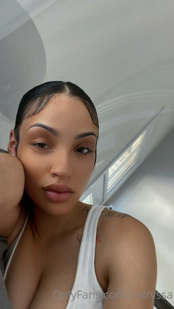 Photo by mxrvssa published on July 6,2023 16:08:42 - BestThots