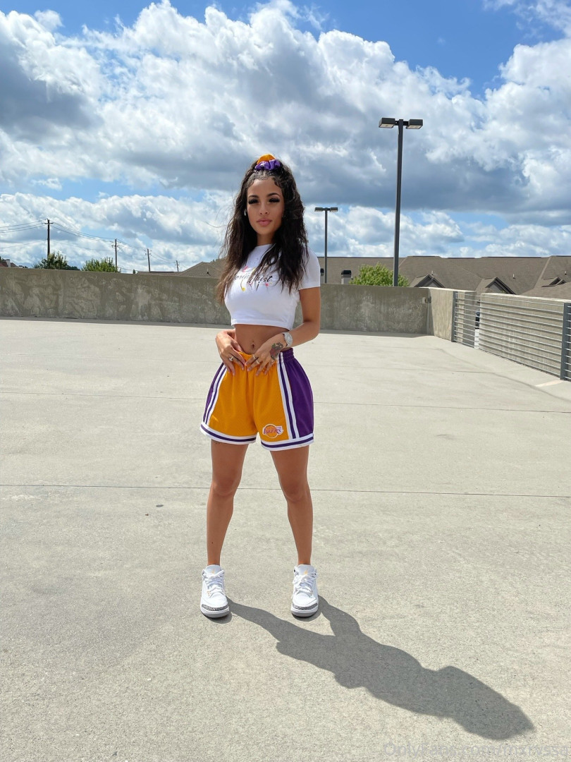 Photo by mxrvssa published on July 6,2023 16:10:09 - BestThots