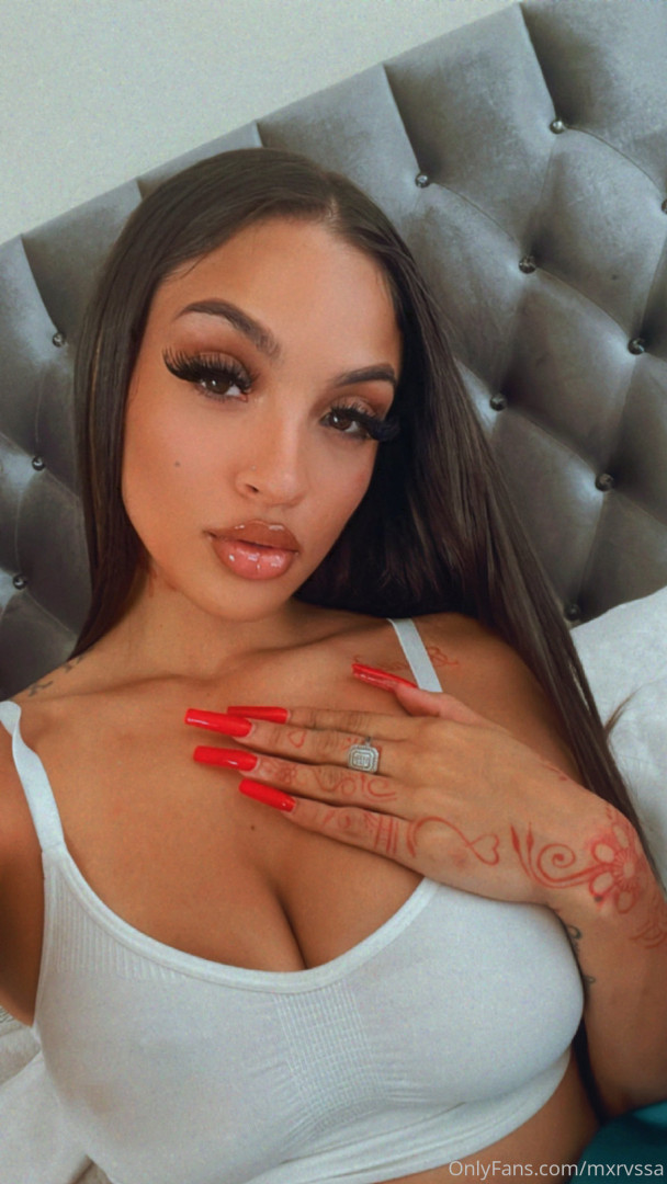 Photo by mxrvssa published on July 6,2023 16:12:59 - BestThots