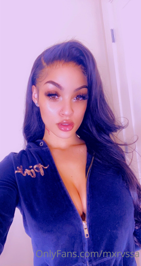 Photo by mxrvssa published on July 6,2023 16:18:09 - BestThots
