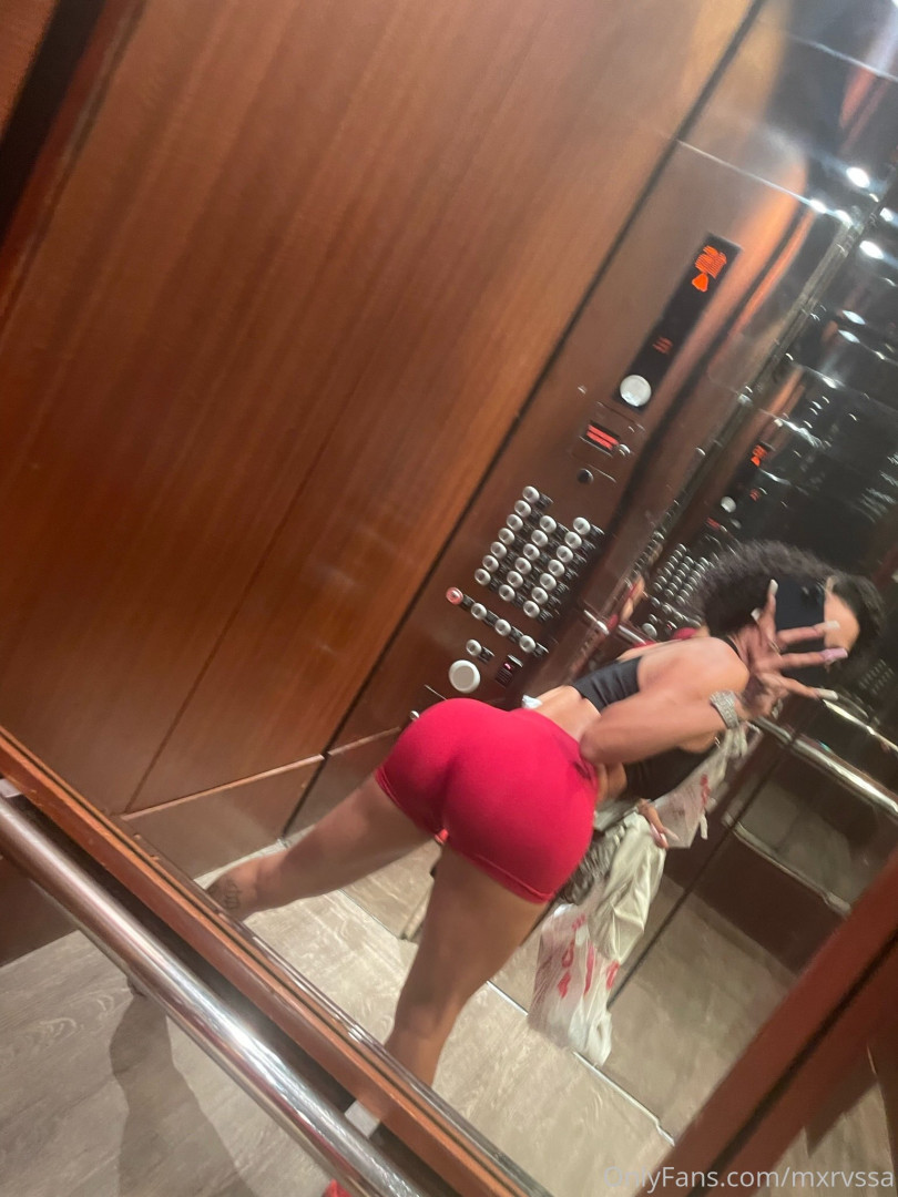 Photo by mxrvssa published on July 6,2023 16:19:45 - BestThots