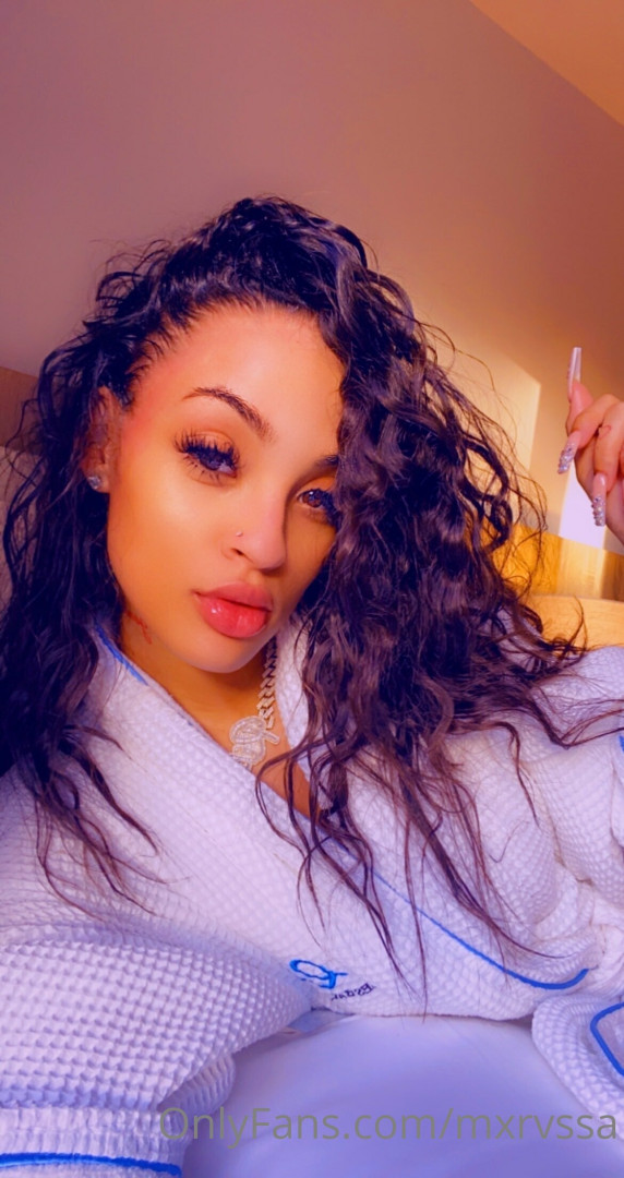 Photo by mxrvssa published on July 6,2023 17:02:51 - BestThots