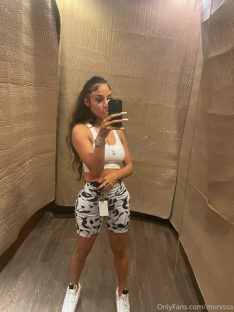 Photo by mxrvssa published on July 6,2023 17:03:03 - BestThots