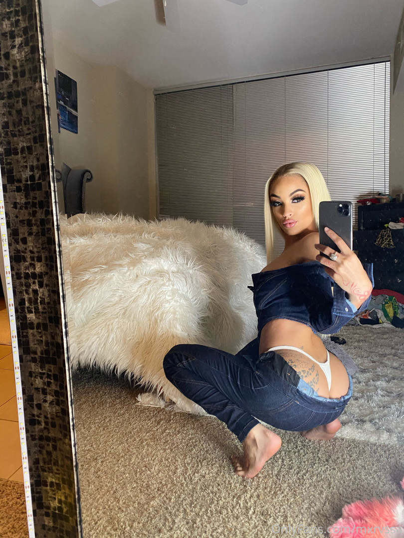 Photo by mxrvssa published on July 6,2023 17:04:34 - BestThots