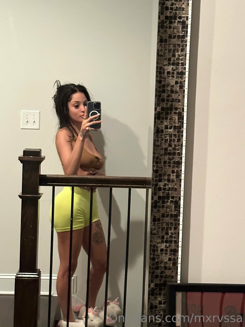Photo by mxrvssa published on July 6,2023 17:04:54 - BestThots