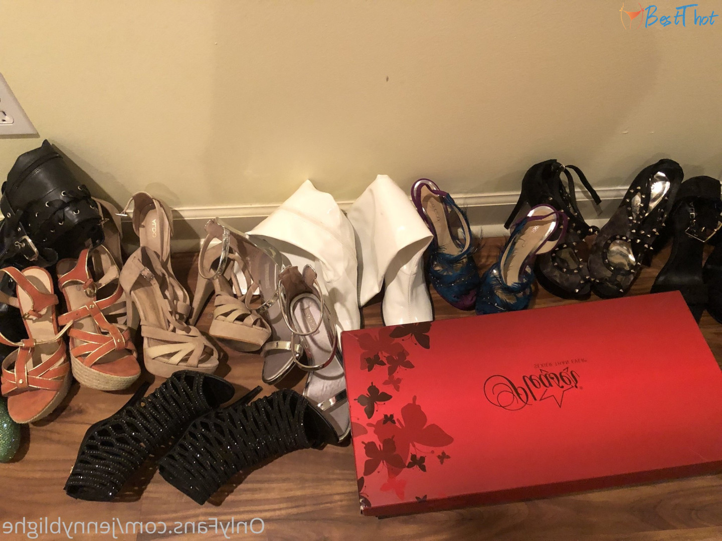 Photo by jennyblighe published on December 10,2024 17:21:59 - BestThots