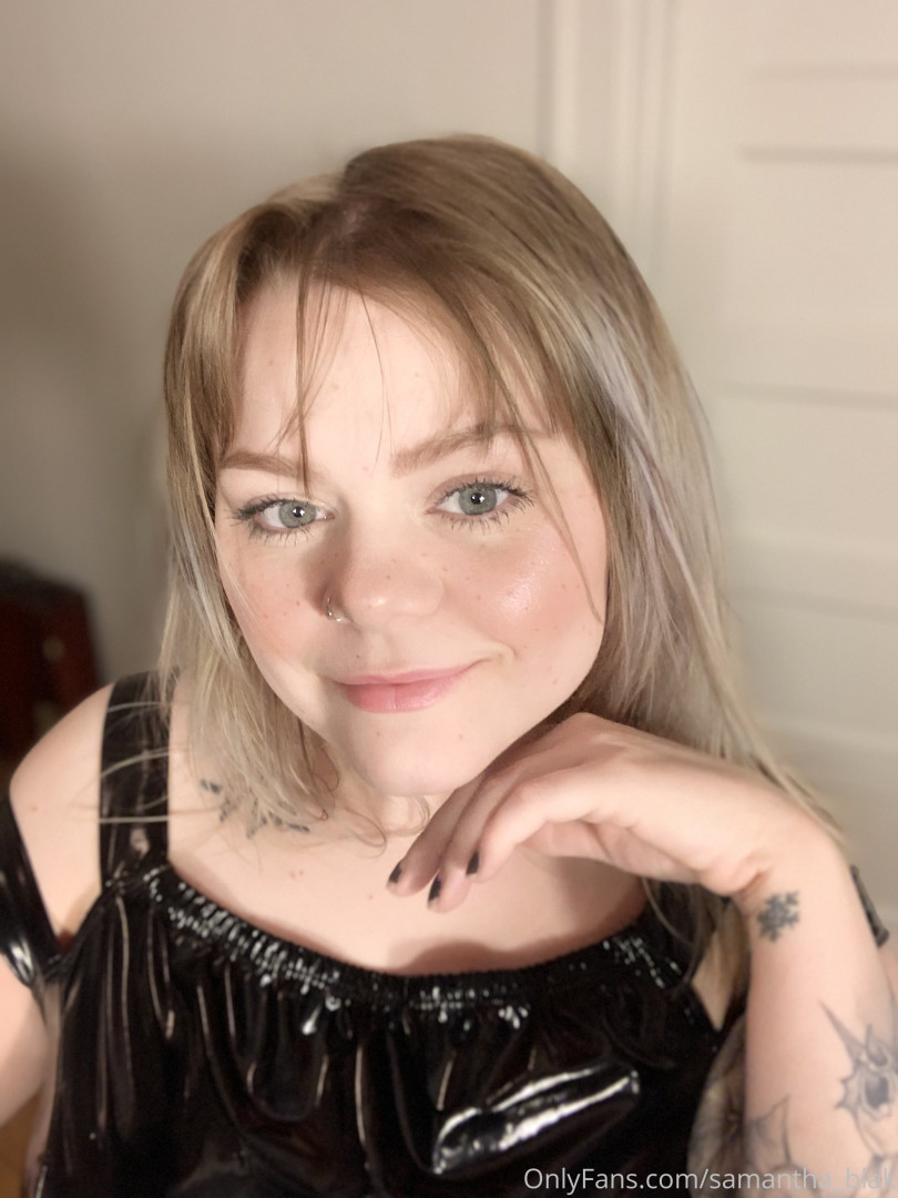 Photo by gothnexxxtdoor published on October 11,2023 02:52:08 - BestThots