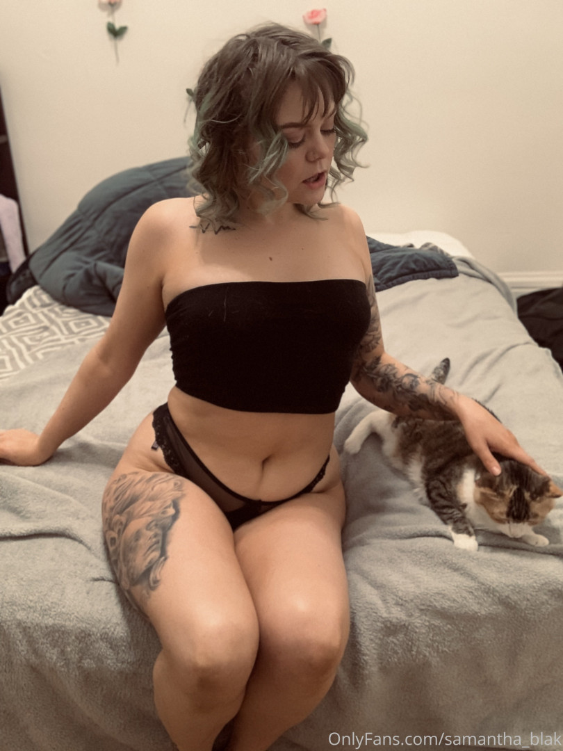 Photo by gothnexxxtdoor published on October 11,2023 03:33:28 - BestThots