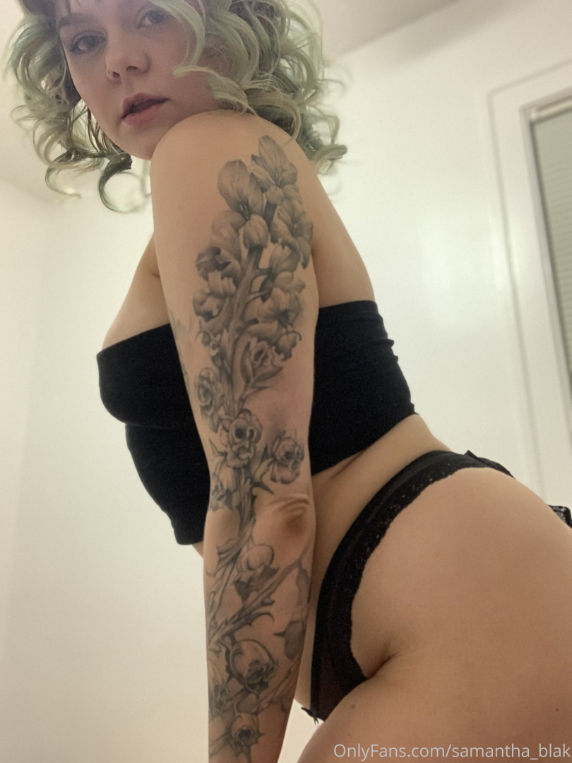 Photo by gothnexxxtdoor published on October 11,2023 03:55:50 - BestThots