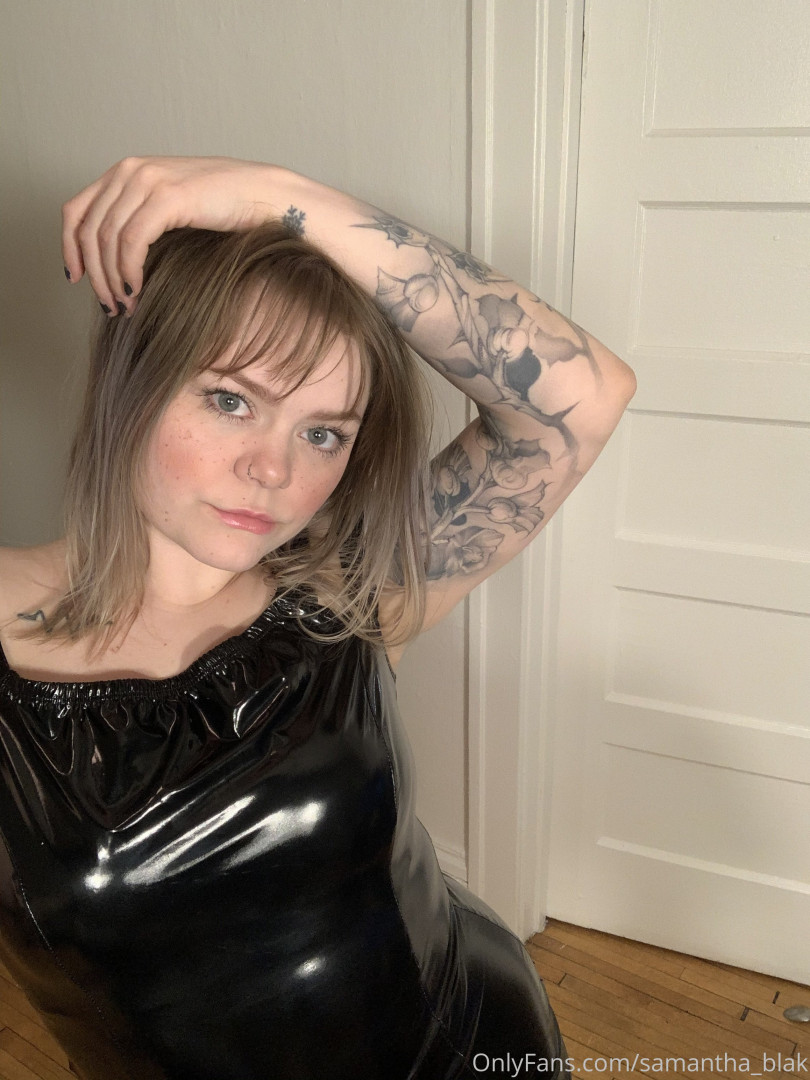 Photo by gothnexxxtdoor published on October 11,2023 04:12:11 - BestThots