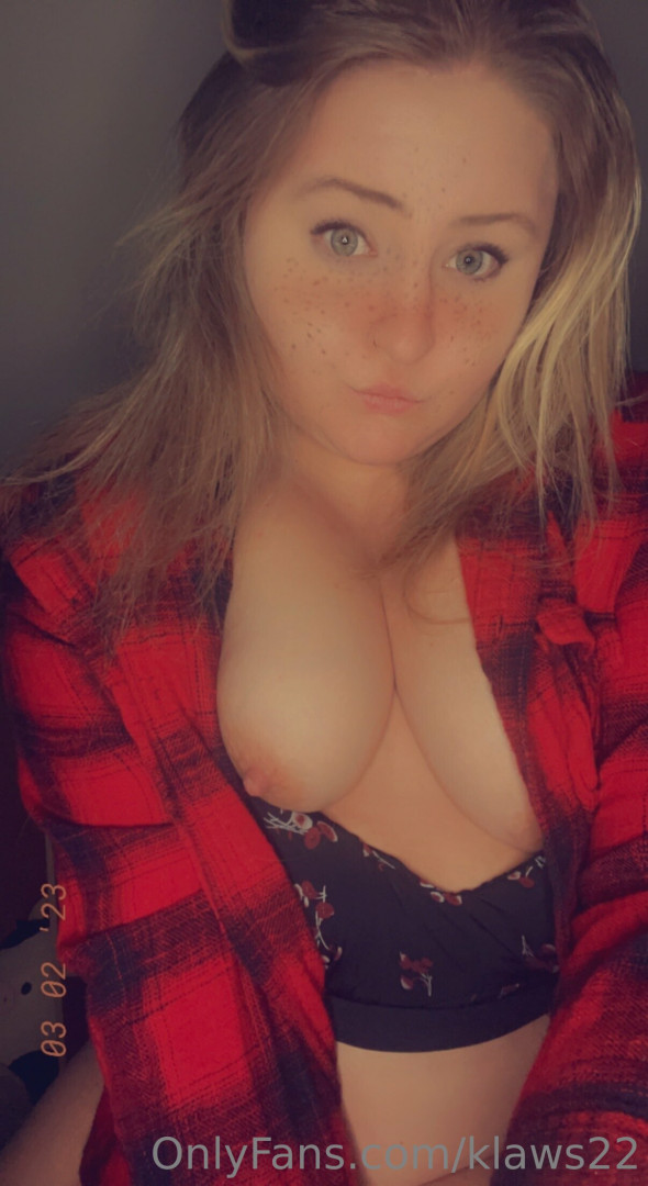 Photo by sillygirl9822 published on May 18,2023 00:25:59 - BestThots