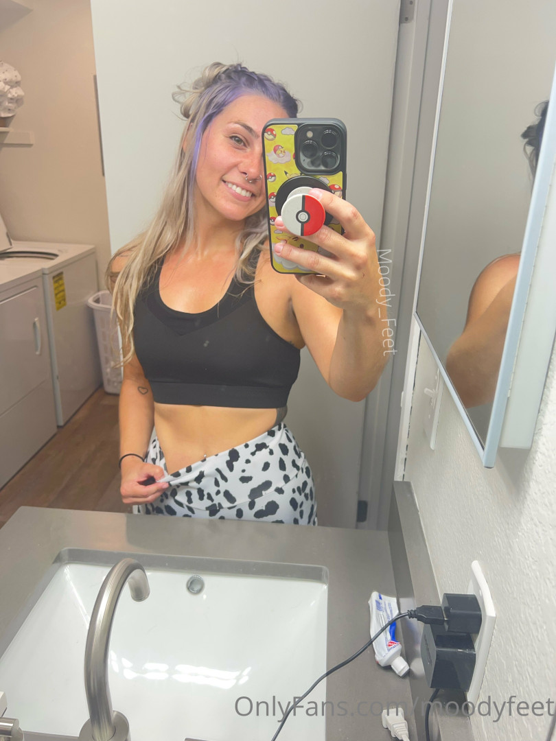 Photo by moodyfeet published on August 20,2023 06:07:19 - BestThots