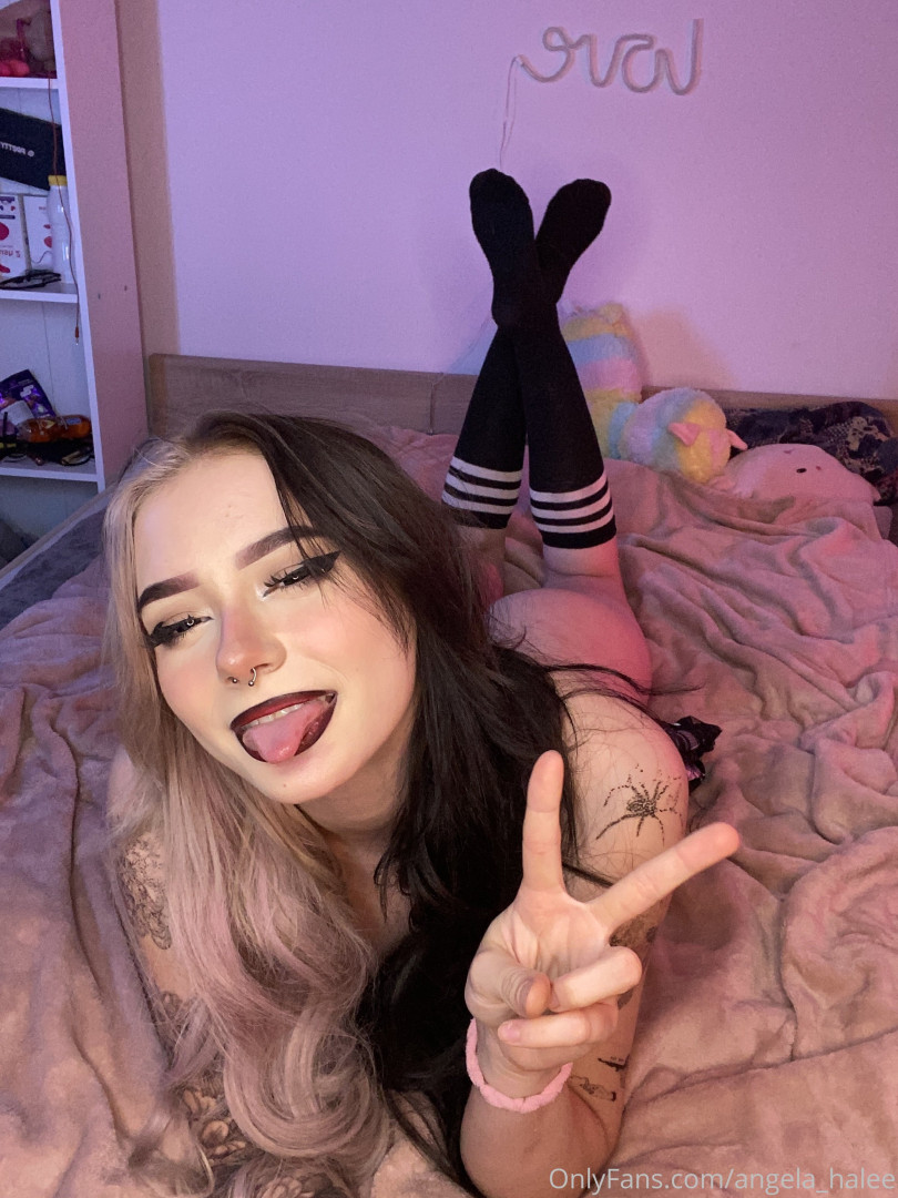 Photo by angela_halee published on November 21,2023 18:26:31 - BestThots