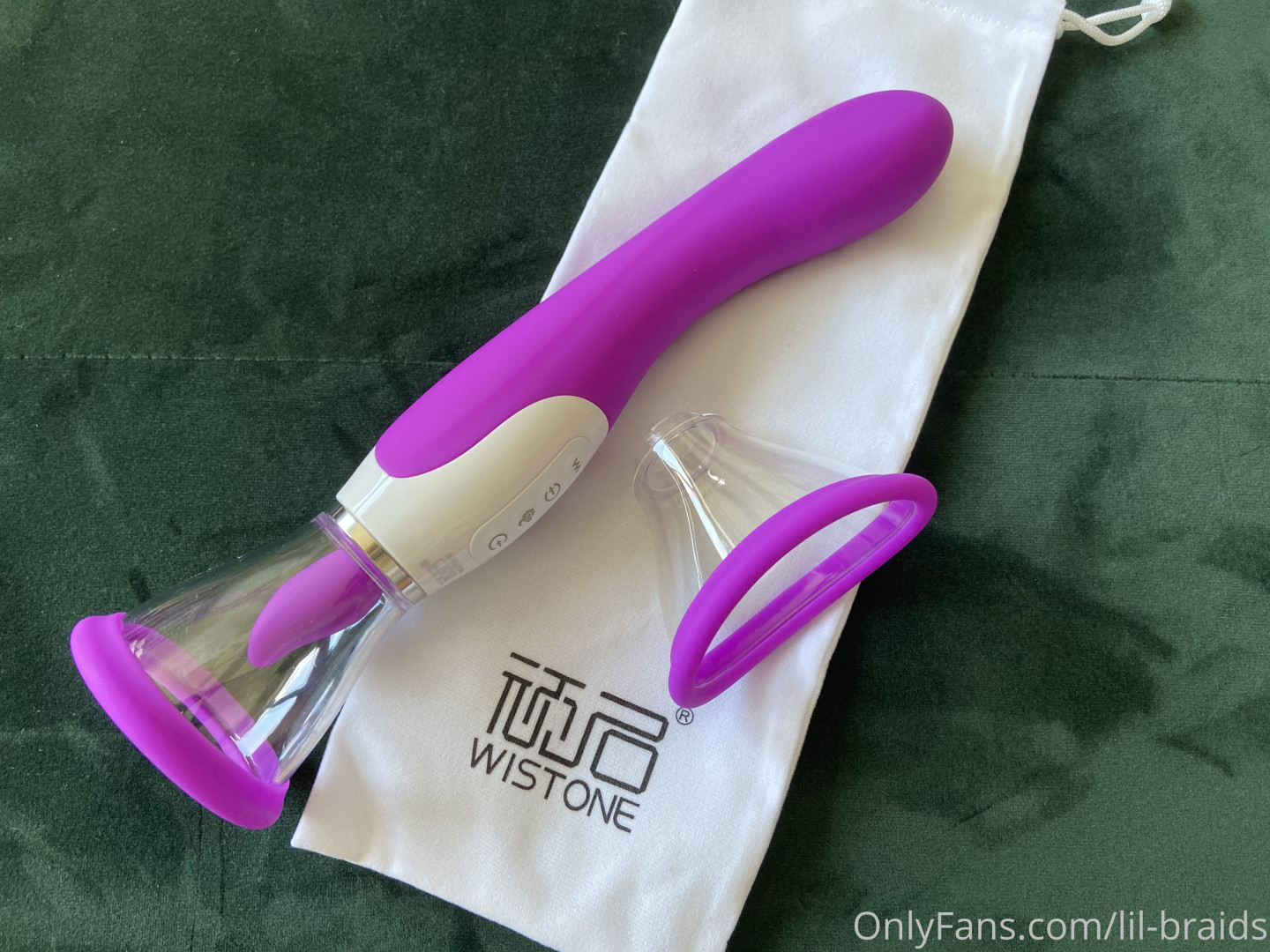 Photo by lil-braids published on August 27,2023 00:56:28 - BestThots