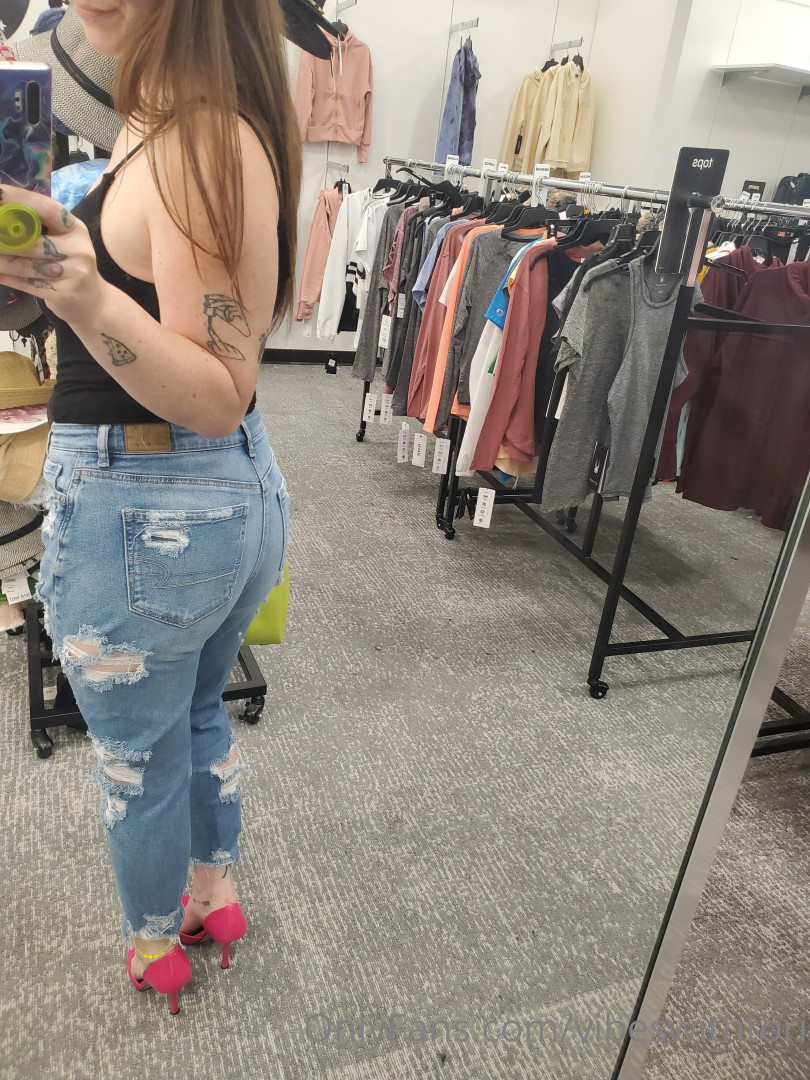 Photo by vibeswithtori published on May 12,2023 19:54:51 - BestThots